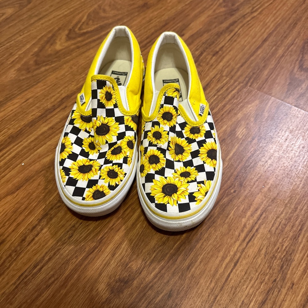 Vans Yellow Sunflower Asher Slip On Checkered Sneakers Size 8.5